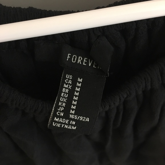 Forever 21 on or off the shoulder crop top - Picture 2 of 4